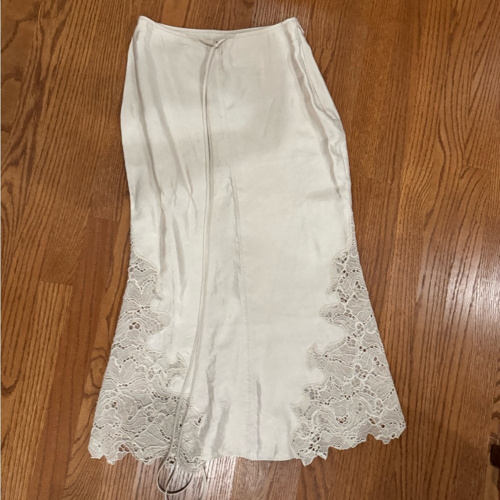 H&M Cream Midi Skirt with Lace Detail